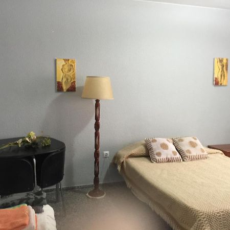 Habitacion Renfe Αλικάντε Εξωτερικό φωτογραφία