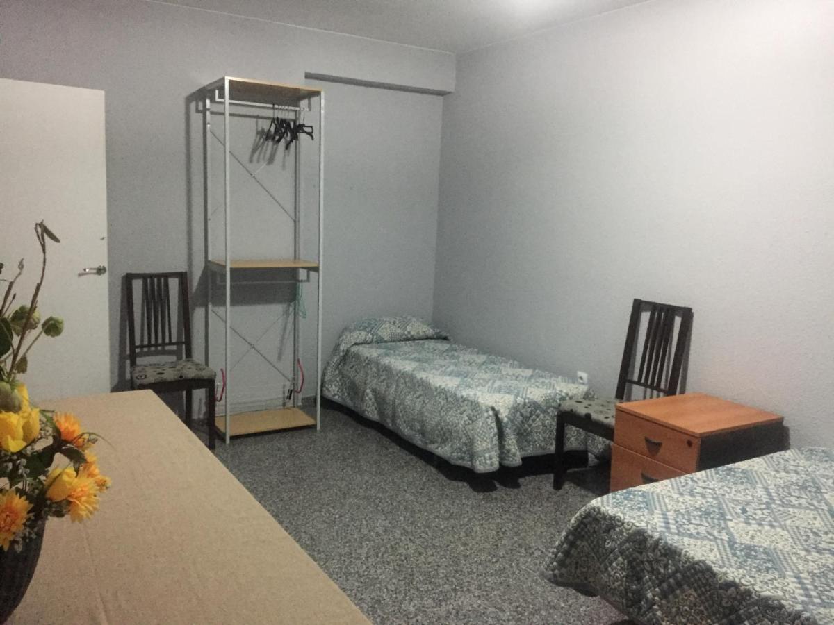 Habitacion Renfe Αλικάντε Εξωτερικό φωτογραφία