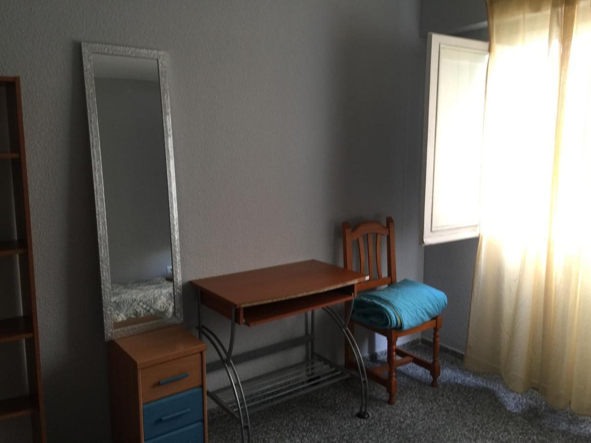 Habitacion Renfe Αλικάντε Εξωτερικό φωτογραφία